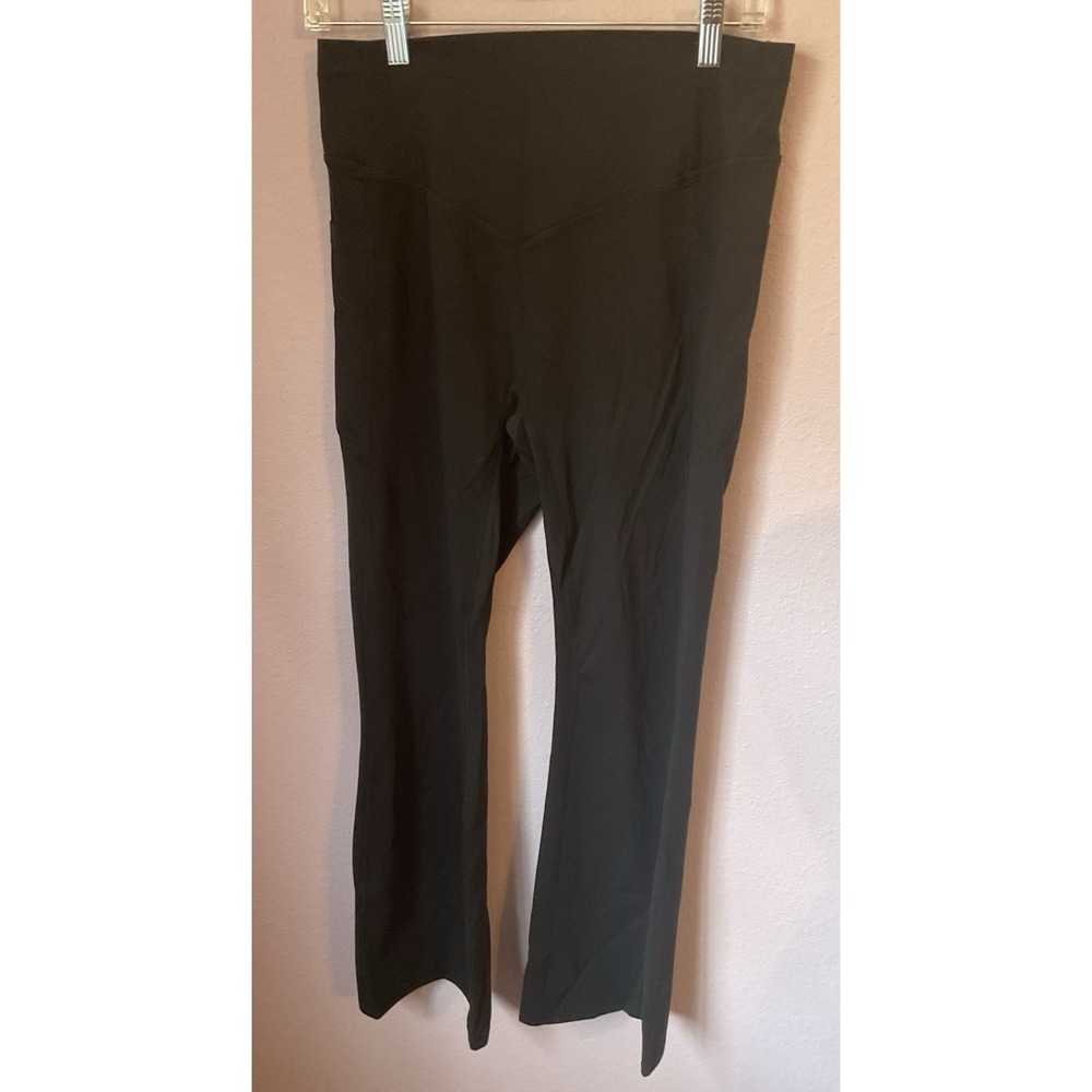 Halara Black Butt Lift Yoga Pants‎ Size Medium New